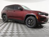 New 2025 Jeep Grand Cherokee Altitude image 3
