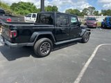 Used 2023 Jeep Gladiator Overland image 4