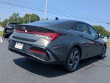 Used 2024 Hyundai Elantra SEL w/ Convenience Package image 4