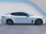 Used 2022 Kia Stinger GT2 image 3