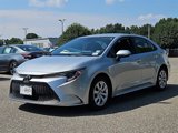 Used 2021 Toyota Corolla LE image 3