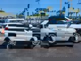 Used 2022 Jeep Grand Cherokee Laredo E image 3