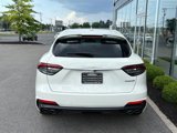 Used 2022 Maserati Levante GT image 5