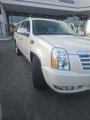 Used 2011 Cadillac Escalade ESV Premium image 2