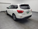 Used 2019 Nissan Pathfinder SV image 5