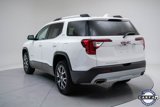 Used 2023 GMC Acadia SLE w/ Driver Convenience Package image 3