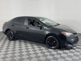 Used 2017 Toyota Corolla LE image 2