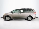 Used 2013 Toyota Sienna XLE image 4