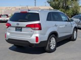 Used 2014 Kia Sorento LX image 5