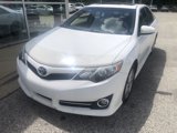 Used 2014 Toyota Camry SE image 2
