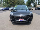 Used 2022 Ford Escape SE image 2