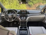 Used 2023 Honda Odyssey Elite image 4