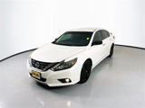 Used 2017 Nissan Altima 2.5 SR w/ Midnight Edition Package image 5