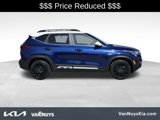 Used 2022 Kia Seltos Nightfall Edition image 2