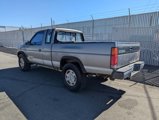 Used 1988 Nissan Pickup 4x4 King Cab V6 image 3