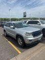 Used 2011 Jeep Grand Cherokee Laredo image 3