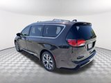Used 2019 Chrysler Pacifica Limited w/ Tire & Wheel Group image 3