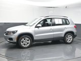 Used 2016 Volkswagen Tiguan S image 5