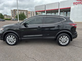 Used 2020 Nissan Rogue Sport SV w/ Technology Package image 2