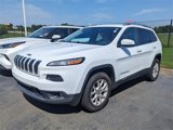 Used 2016 Jeep Cherokee Latitude w/ Comfort/Convenience Group image 5