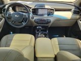 Used 2019 Kia Sorento EX w/ EX Touring Package image 2