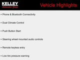 Used 2020 Ford Edge SE image 2