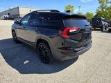 Used 2022 GMC Terrain SLE w/ Driver Convenience Package image 5