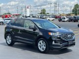 Used 2019 Ford Edge SEL w/ Equipment Group 201A image 3