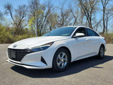 Used 2021 Hyundai Elantra SE image 3