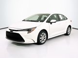 Used 2022 Toyota Corolla LE image 3