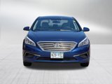 Used 2017 Hyundai Sonata SE image 2