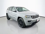 Used 2021 Jeep Grand Cherokee Laredo X image 3