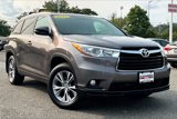 Used 2015 Toyota Highlander XLE image 2
