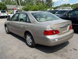 Used 2003 Toyota Avalon XLS image 3