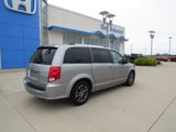 Used 2016 Dodge Grand Caravan SXT image 5