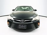 Used 2015 Toyota Camry LE image 2