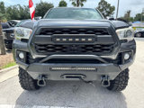 Used 2018 Toyota Tacoma TRD Off-Road image 2