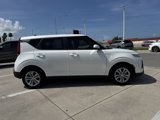 Certified 2022 Kia Soul LX image 3