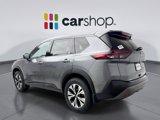 Used 2021 Nissan Rogue SV image 3