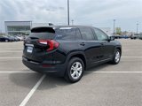 Used 2024 GMC Terrain SLE image 5