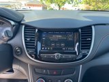 Used 2022 Chevrolet Trax LT w/ LT Convenience Package image 5