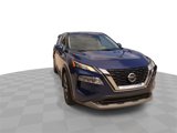 Used 2021 Nissan Rogue SV image 3