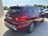 Used 2020 Nissan Pathfinder SL image 4