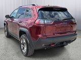 Used 2019 Jeep Cherokee Trailhawk image 3