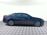 Used 2023 Nissan Altima 2.5 SV image 2