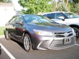 Used 2015 Toyota Camry LE image 2