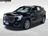 Used 2024 GMC Terrain SLT image 3