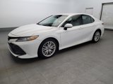 Used 2018 Toyota Camry XLE image 2