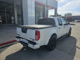 Used 2018 Nissan Frontier SV w/ Midnight Edition Floor Mats image 4