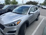 Used 2020 Hyundai Tucson SE image 2